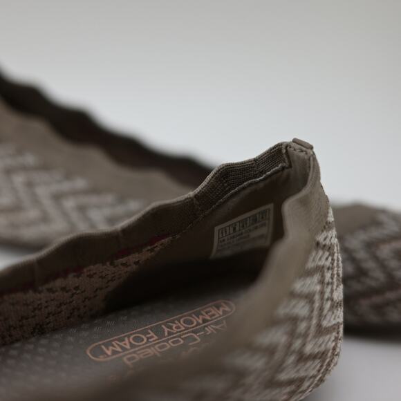 Skechers Cleo 2.0 Chevron Taupe Ballet Flats Women's Size 11 - Picture 9 of 9